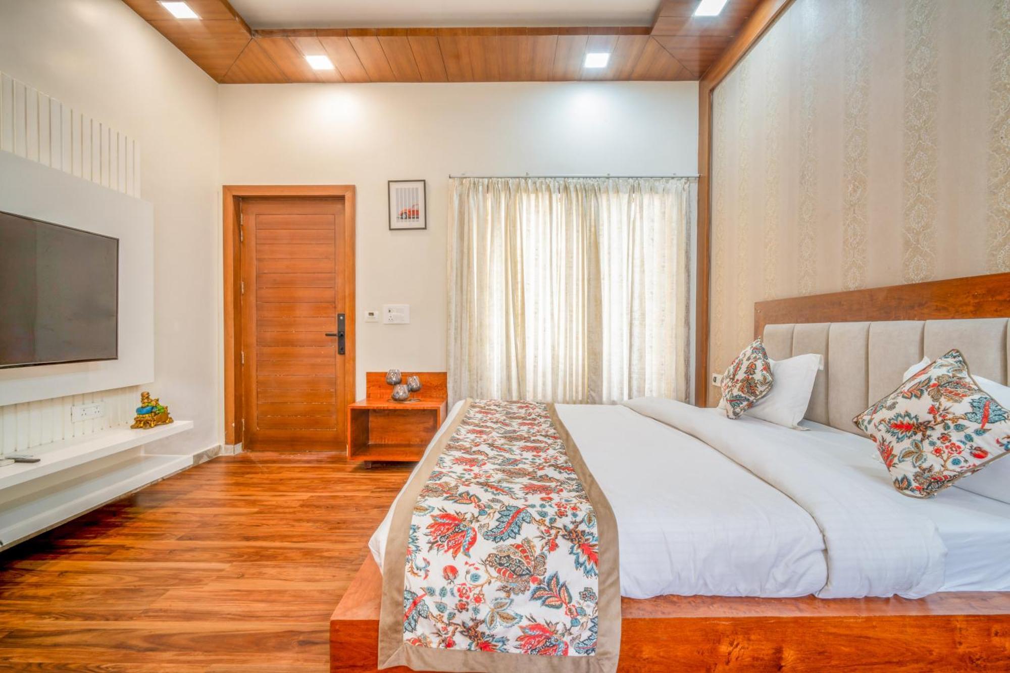 Royal Delight Resort Madina Exterior photo