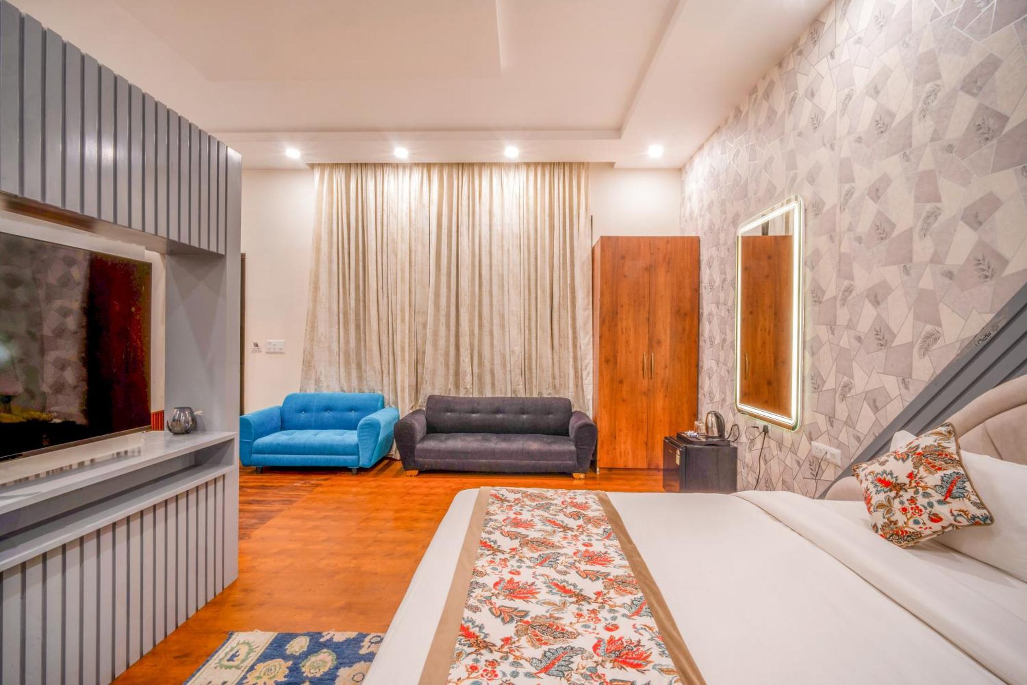 Royal Delight Resort Madina Exterior photo