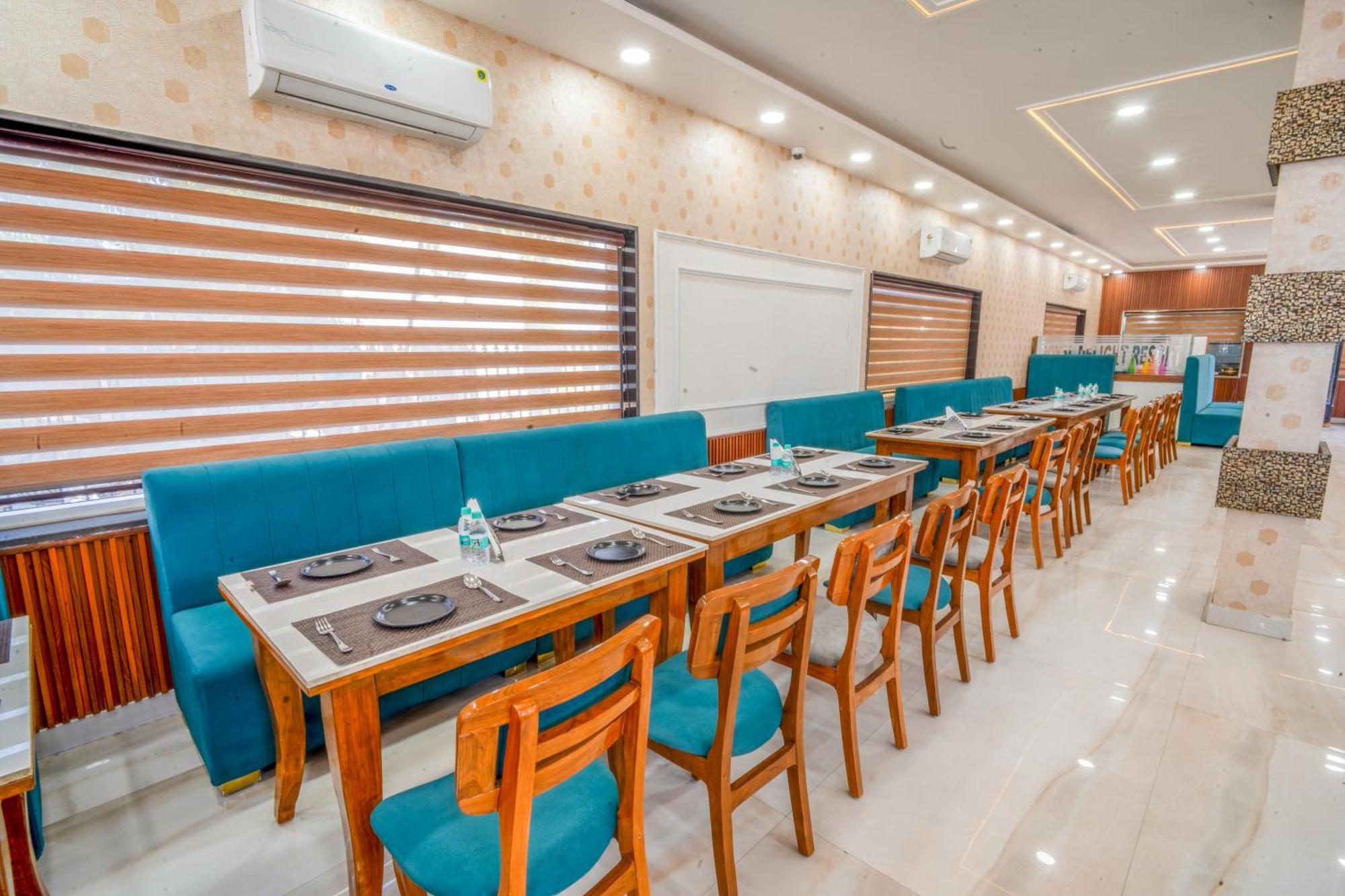 Royal Delight Resort Madina Exterior photo