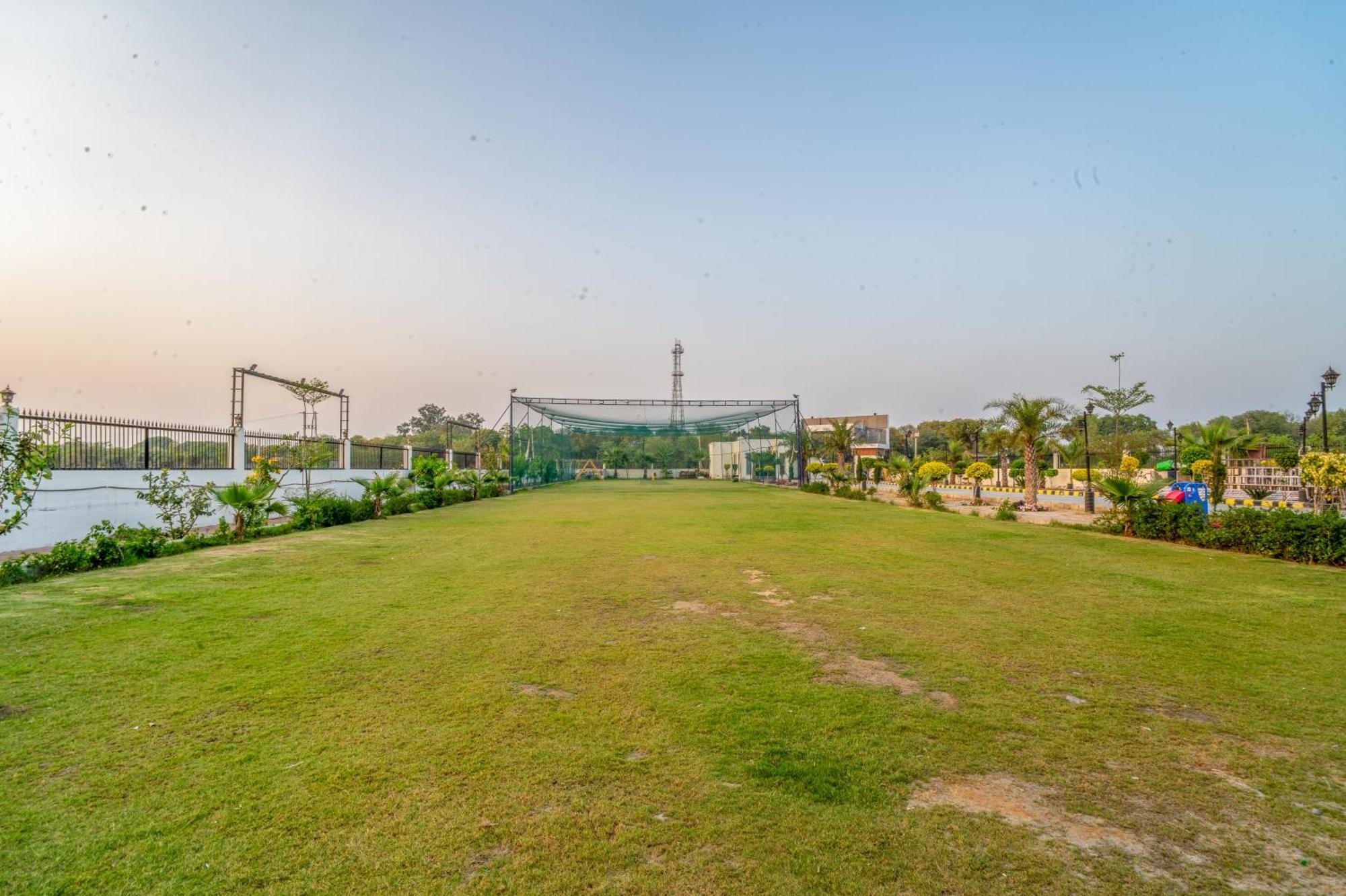 Royal Delight Resort Madina Exterior photo